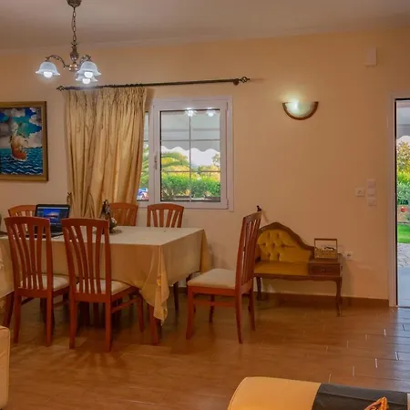 Villa Chalikouna Halikúnasz